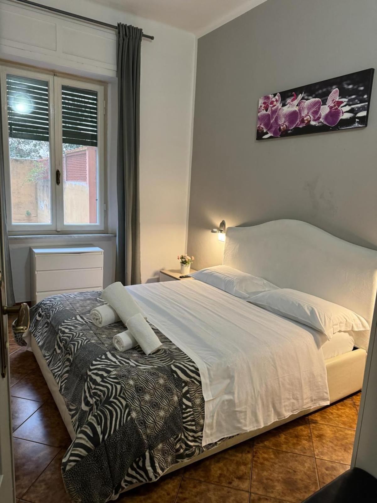 Crown Guest House Pisa Exterior foto